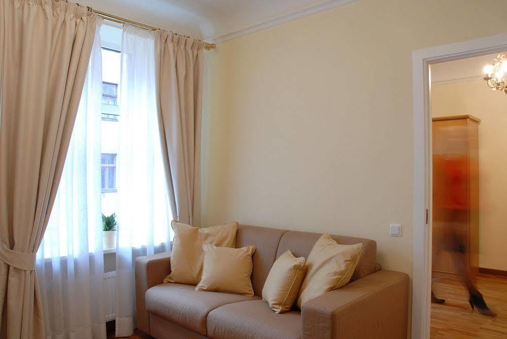 Baltic Suites Riga Esterno foto