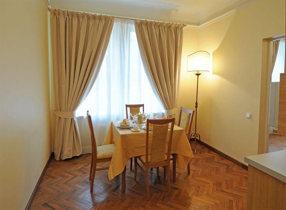 Baltic Suites Riga Esterno foto